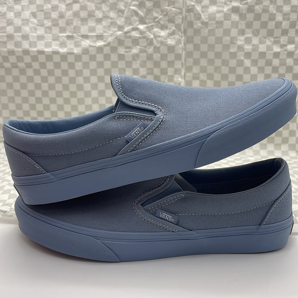 Vans Women’s Canvas Upper Classic Slip-On
Pastel Mono Dusty Blue
VN000CT5DSB - Picture 1 of 16